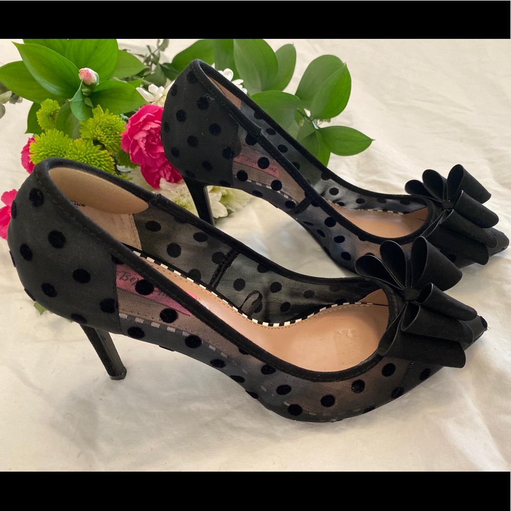Betsey Johnson Black Mesh Polkadot Bow Heels